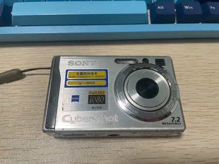 闲鱼商品索尼 W80 的实拍图